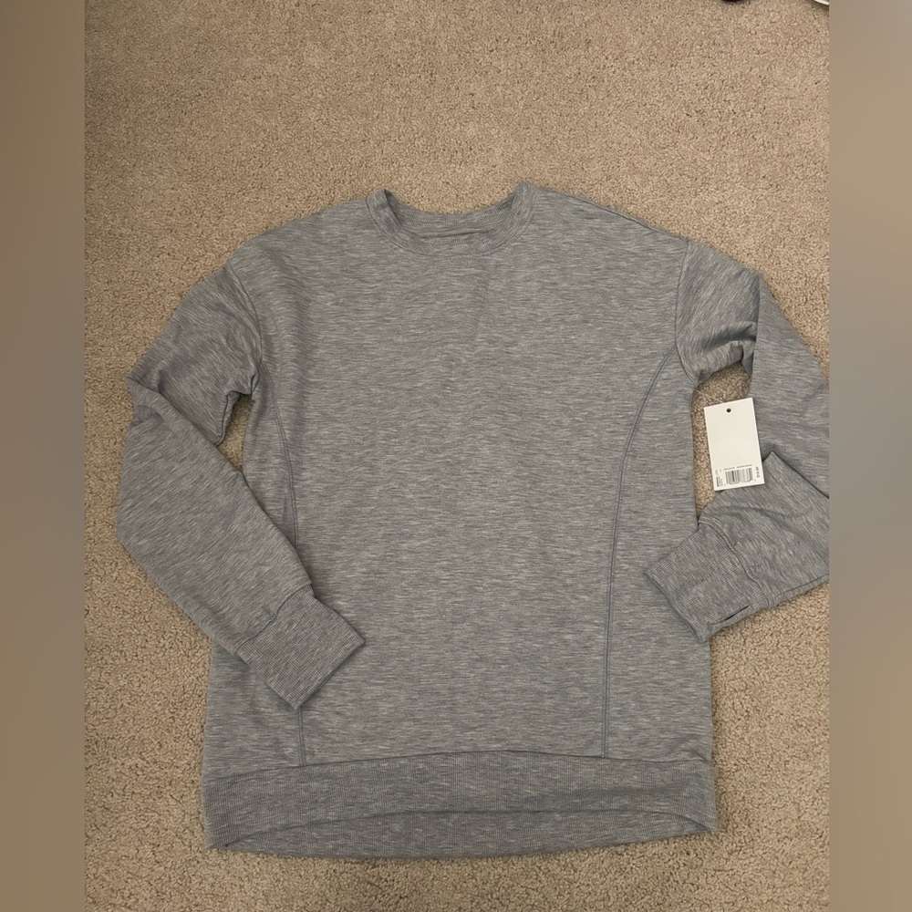 Girls gray Tek gear soft sweatshirt pleated back size large 10/12. NWT